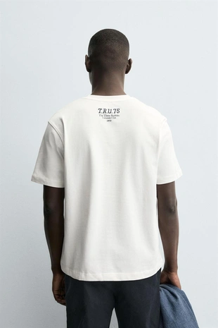 Футболка с нашивкой «кролик»- Заказать в России