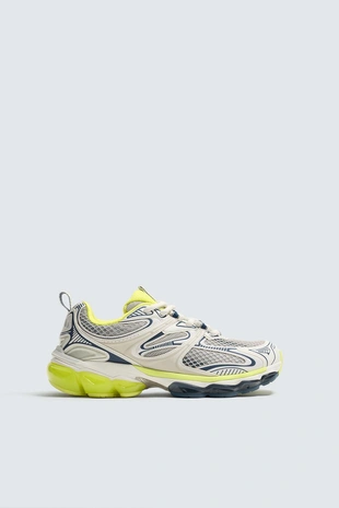 Кроссовки на объемной подошве- Заказать в России