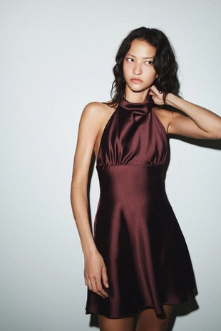 Купить Zara Короткое атласное платье