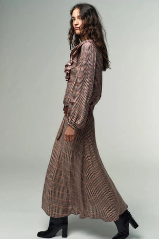 Блуза в клетку с воланами- Заказать в России