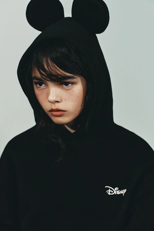 Толстовка с текстом ©DISNEY- Заказать в России