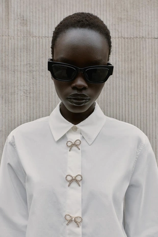 Рубашка из поплина с декоративными пуговицами- Заказать в России