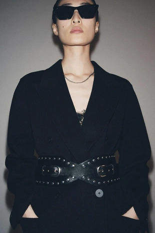 Кожаный ремень-корсет с заклепками- Заказать в России