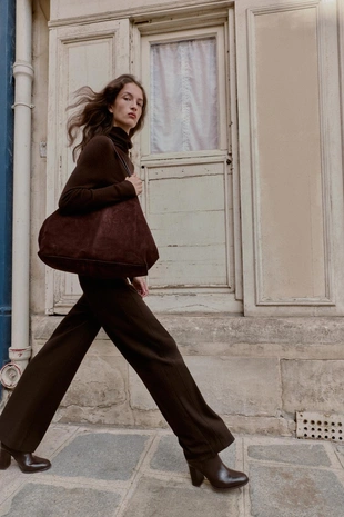 Брюки прямого кроя со средней посадкой- Заказать в России