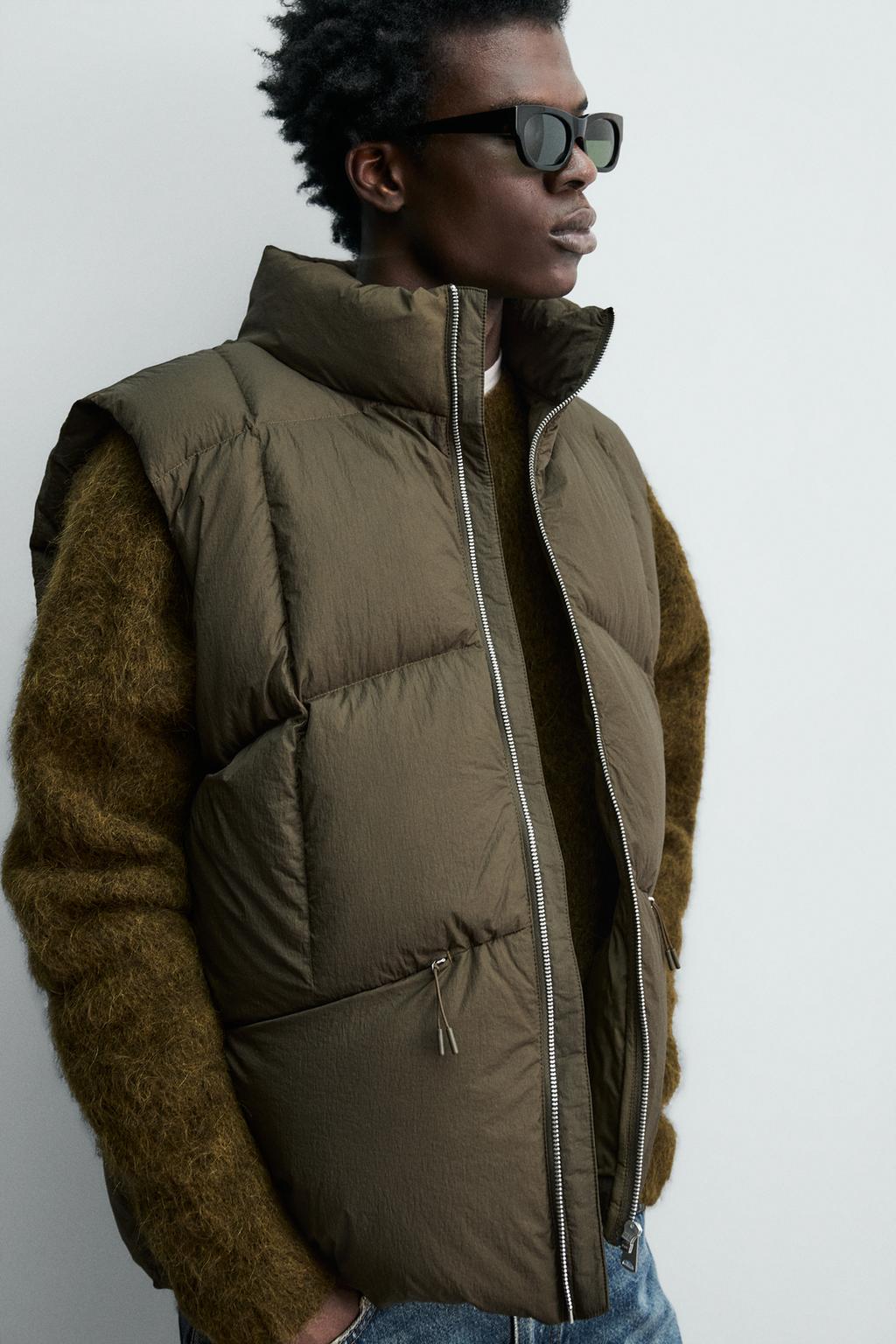 СТЕГАНЫЙ ЖИЛЕТ ИЗ 100% ПЕРЬЕВ