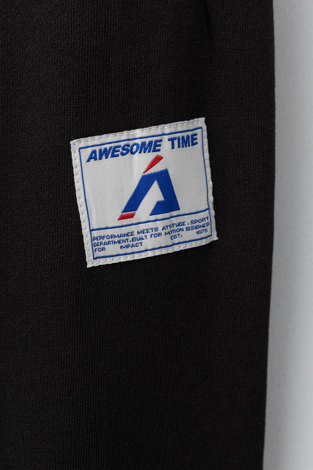 БРЮКИ-ДЖОГГЕРЫ С ЭТИКЕТКОЙ