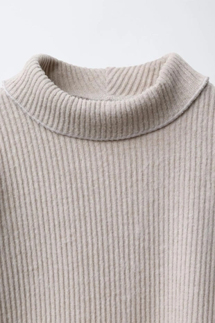 Light khaki | 2236/320/506 - Zara Футболка в рубчик с воротником-стойкой