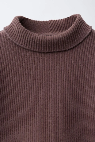 Chocolate | 2236/320/717 - Zara Футболка в рубчик с воротником-стойкой