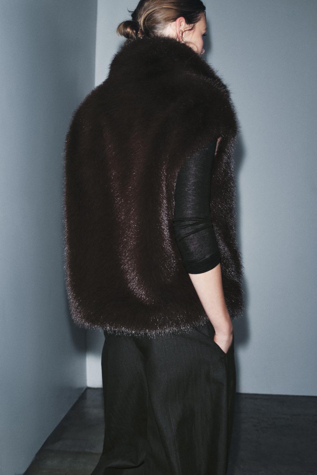 ZW COLLECTION FAUX FUR WAISTCOAT