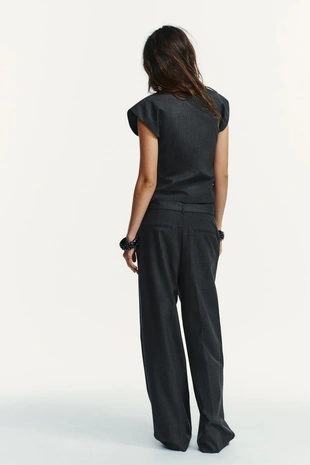 Charcoal grey | 2010/768/818 - Zara Жилет в полоску