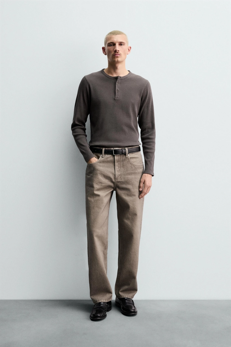 Футболка с воротником-стойкой из хлопка и конопли