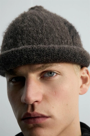 Brown / Taupe | 0506/322/737 - Zara Шапка SR_A с логотипом