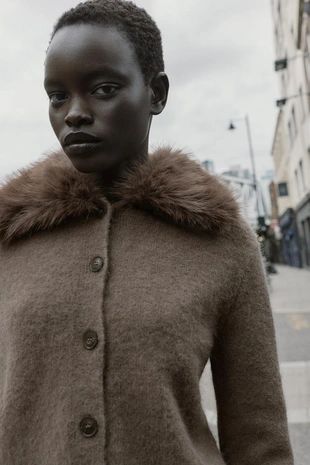 Вязаный жакет с лацканами и эффектом меха- Заказать в России