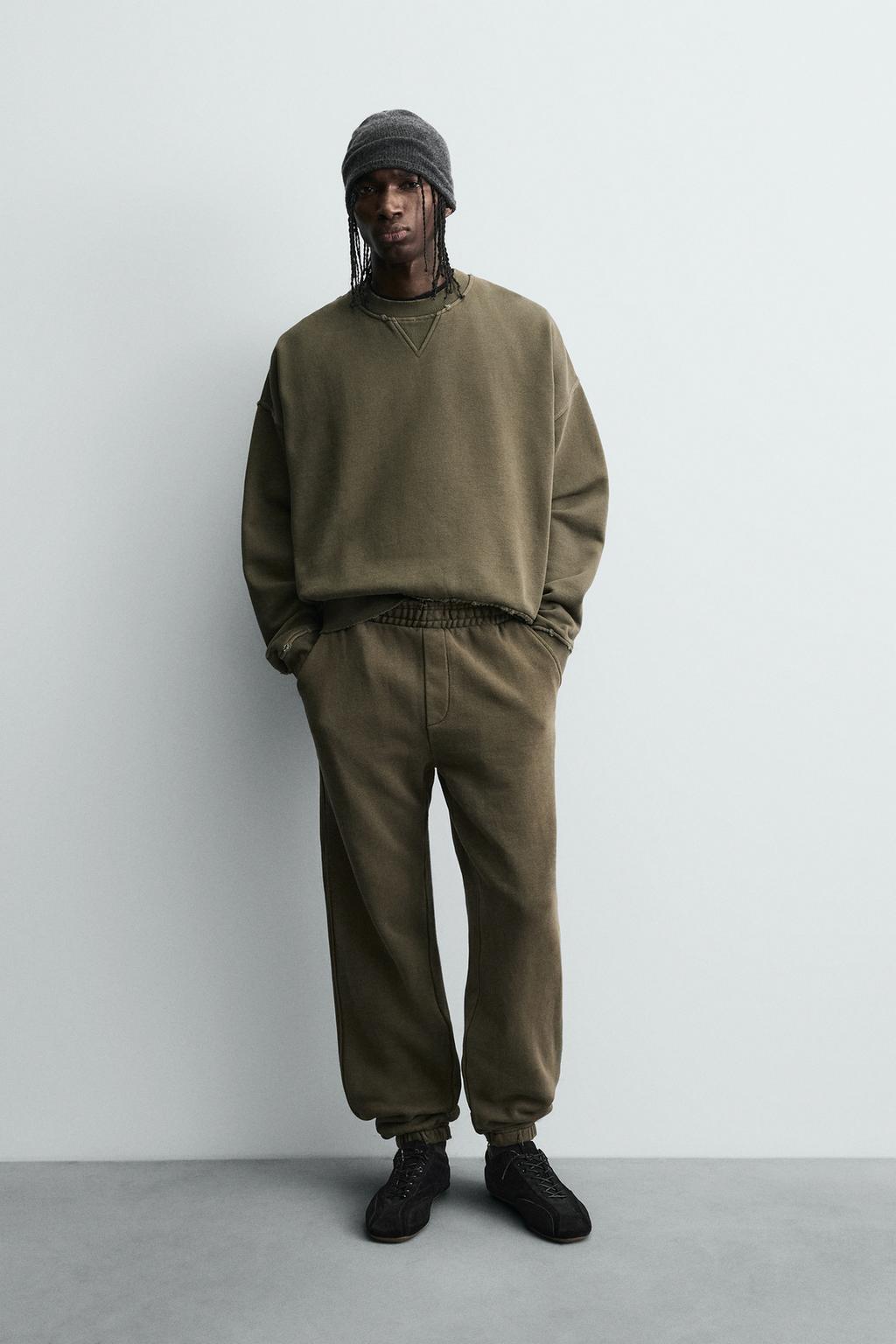 БРЮКИ RELAXED FIT С ЭФФЕКТОМ ПОТЕРТОСТИ
