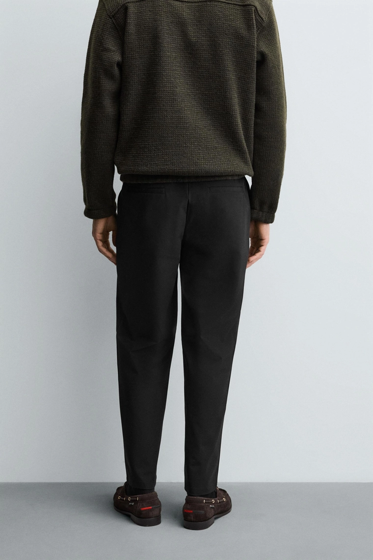 Брюки из комфортного текстурированного материала