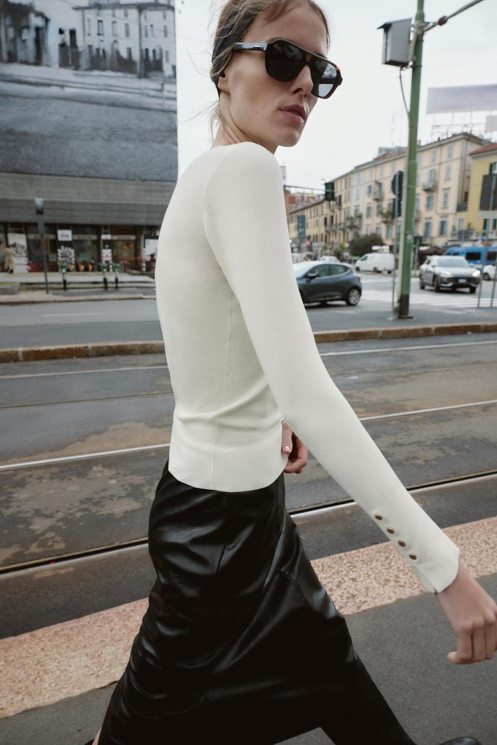 БАЗОВЫЙ ОДНОТОННЫЙ СВИТЕР