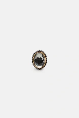 Макси-кольцо овальной формы с контрастным камнем- Заказать в России