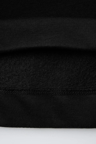 Однотонная толстовка с этикеткой- Заказать в России