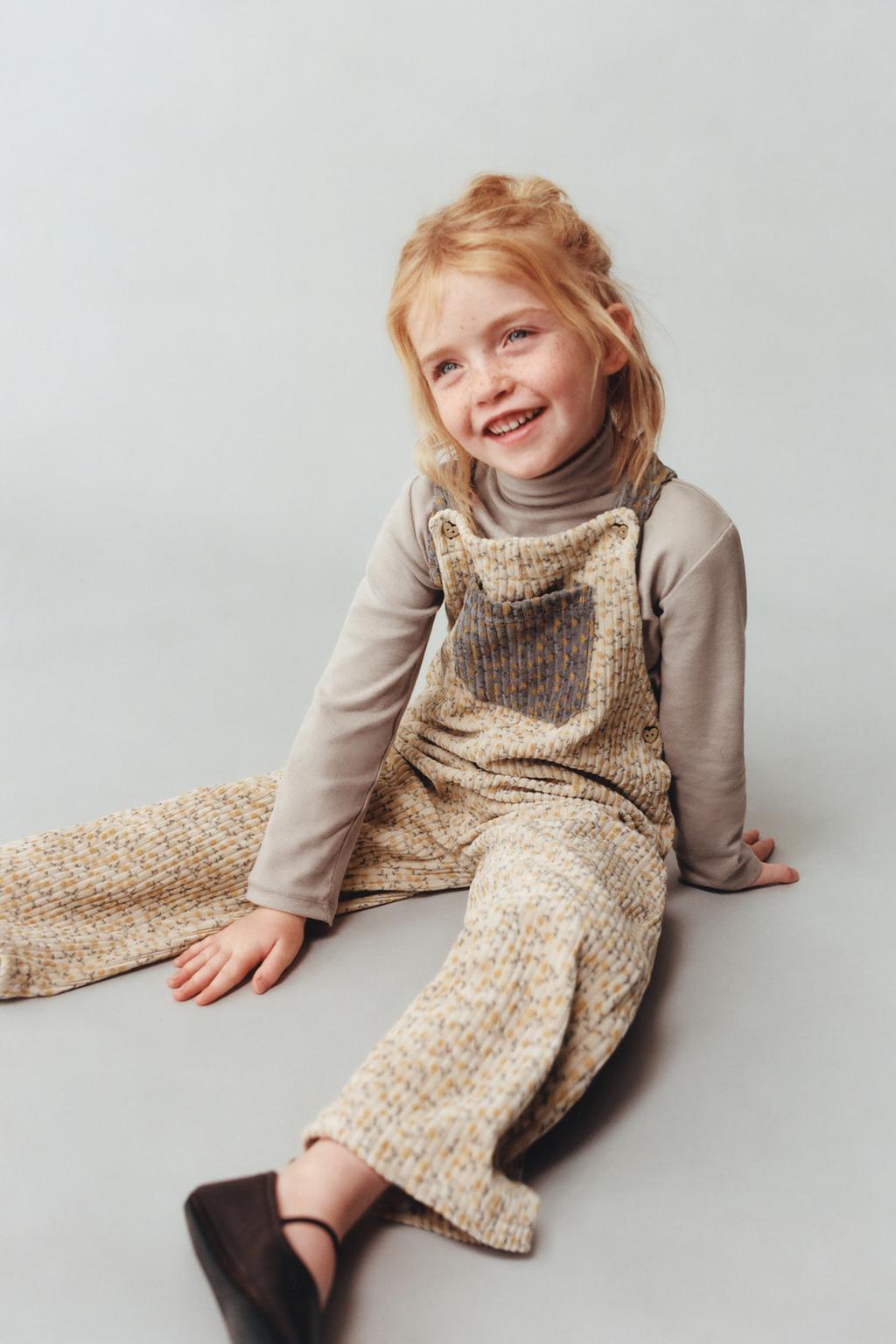 ДЛИННЫЙ ВЕЛЬВЕТОВЫЙ КОМБИНЕЗОН С ЦВЕТОЧНЫМ ПРИНТОМ