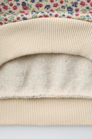 Толстовка с цветочным принтом и кружевным карманом