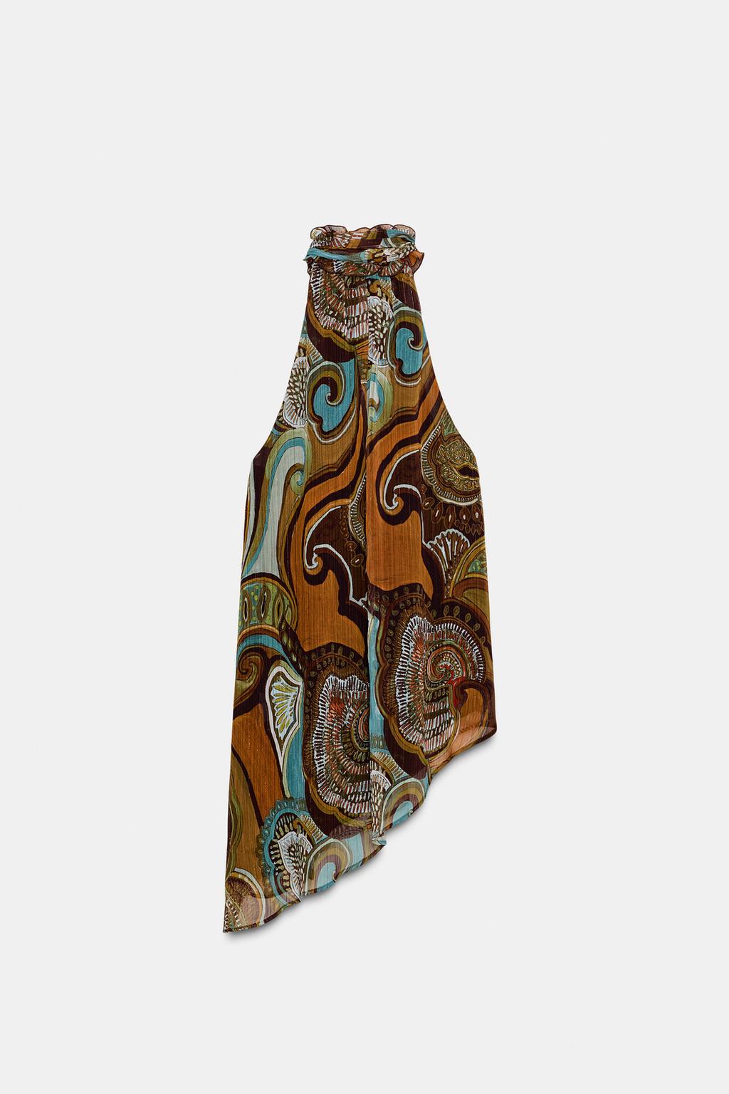 ТОП АСИММЕТРИЧНОГО КРОЯ С МЕТАЛЛИЗИРОВАННОЙ НИТЬЮ И ПРИНТОМ