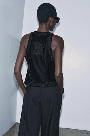 Black | 7521/292/800 - Zara Жилет из бархата с вышивкой — ZW COLLECTION LIMITED EDITION