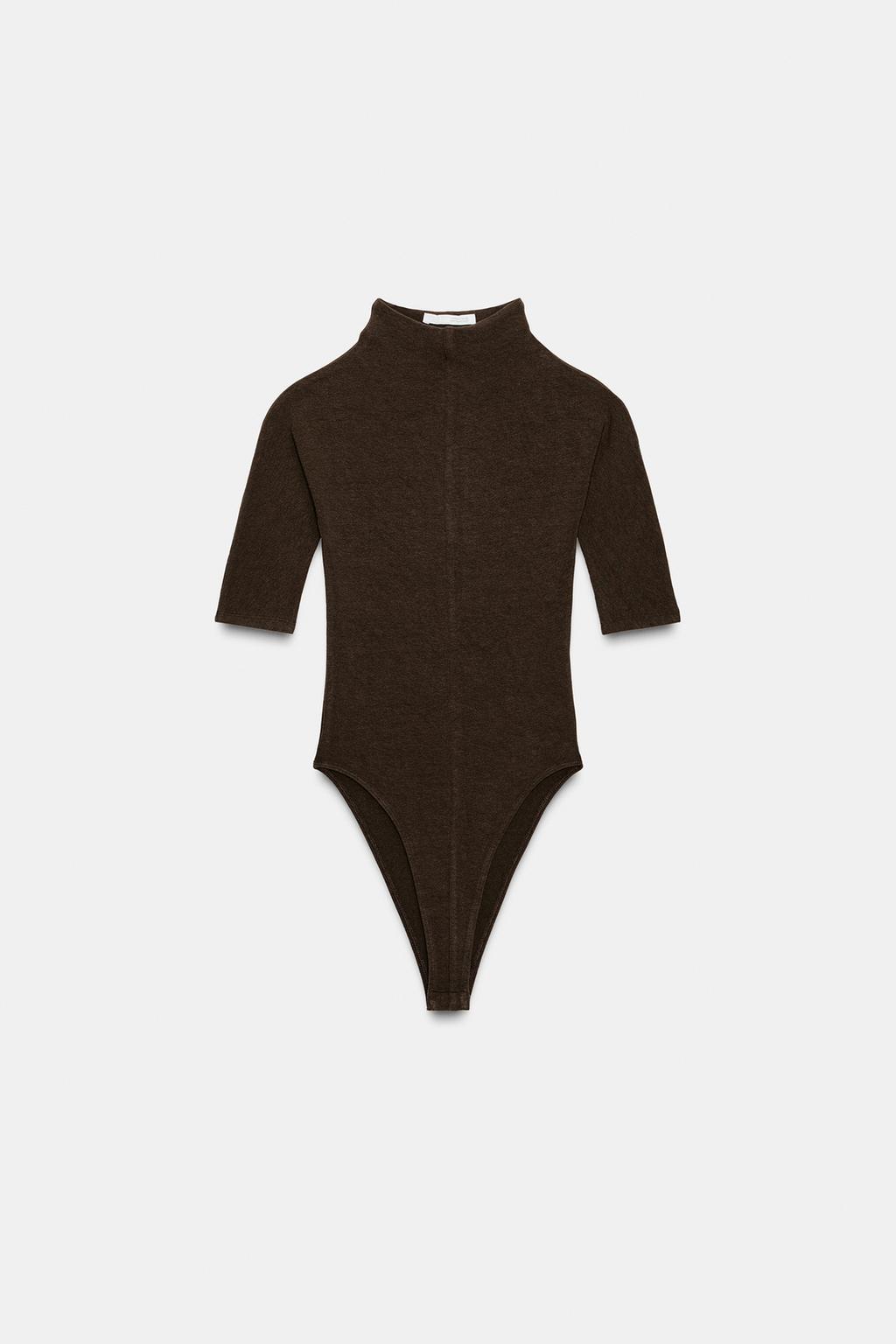 БОДИ В ДЕРЕВЕНСКОМ СТИЛЕ С ВЫСОКИМ ВОРОТНИКОМ