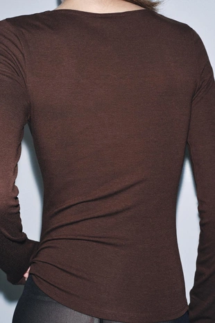 Футболка с длинными рукавами