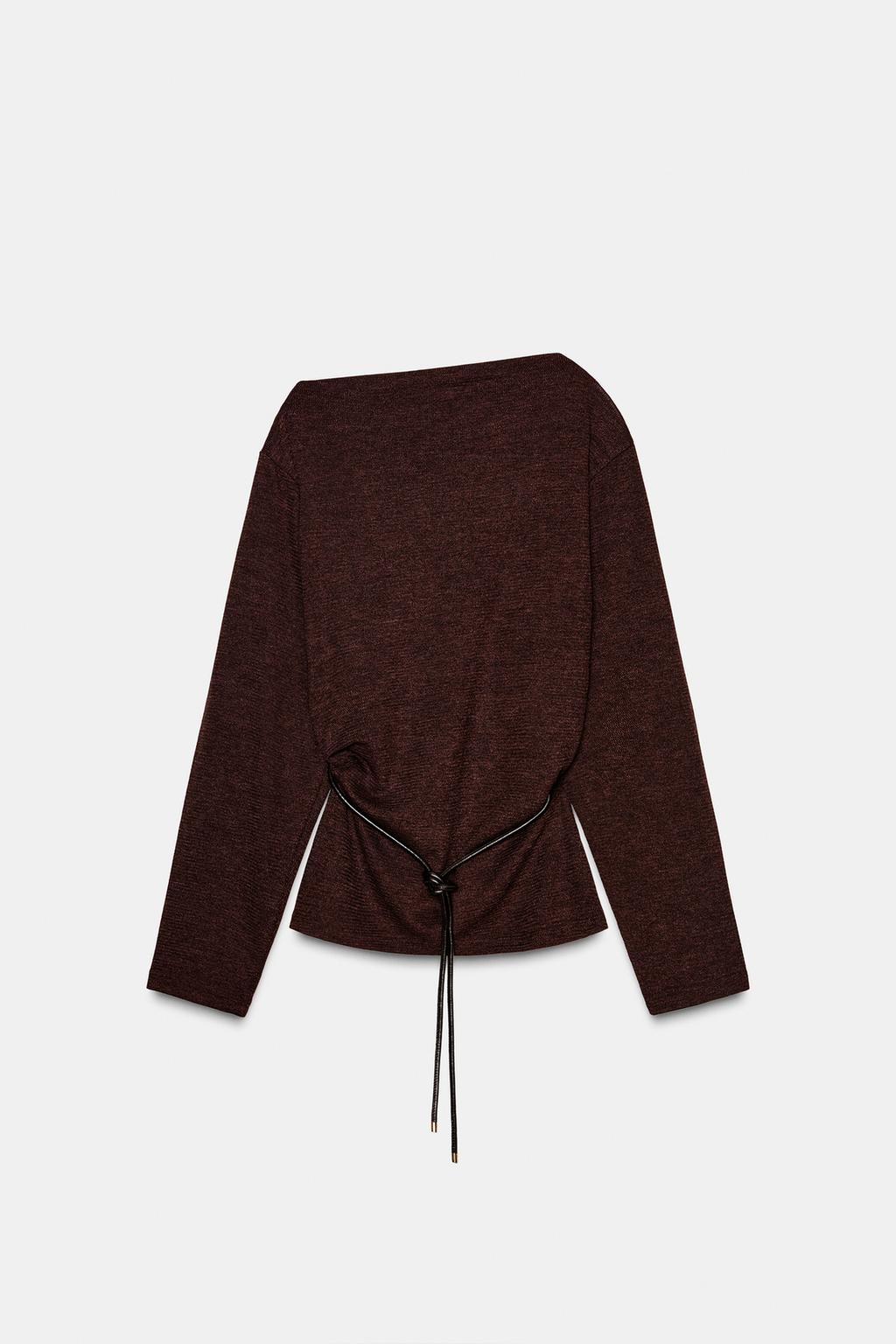 ТОП ИЗ РЕЛЬЕФНОЙ ТКАНИ С ПОЯСОМ