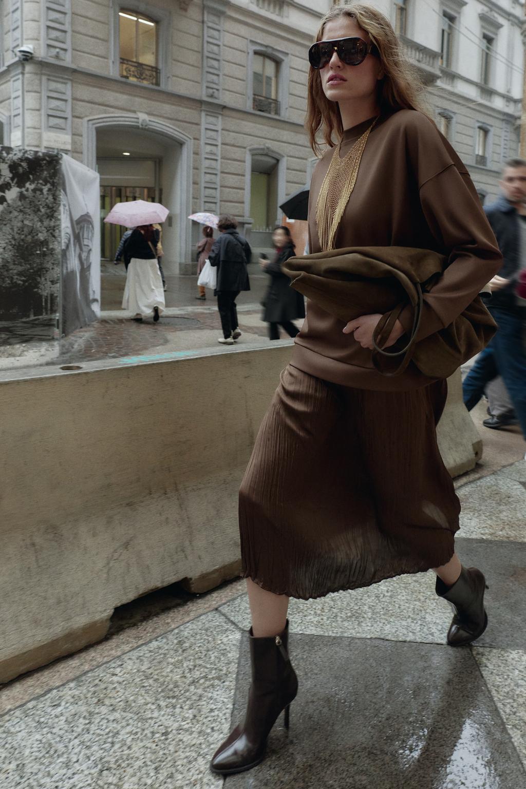 КОМБИНИРОВАННОЕ АТЛАСНОЕ ПЛАТЬЕ