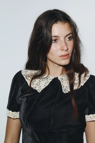 Купить Zara Бархатная рубашка с кружевом кроше и бантом