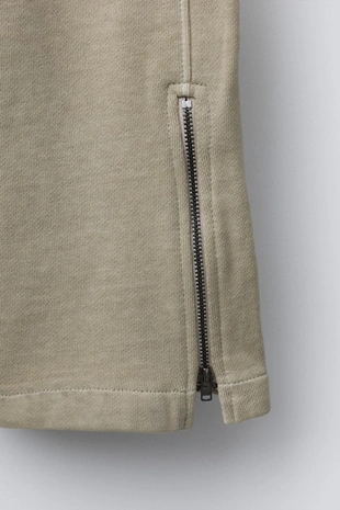 Широкие брюки из флиса, окрашенные в готовом изделии- Заказать в России