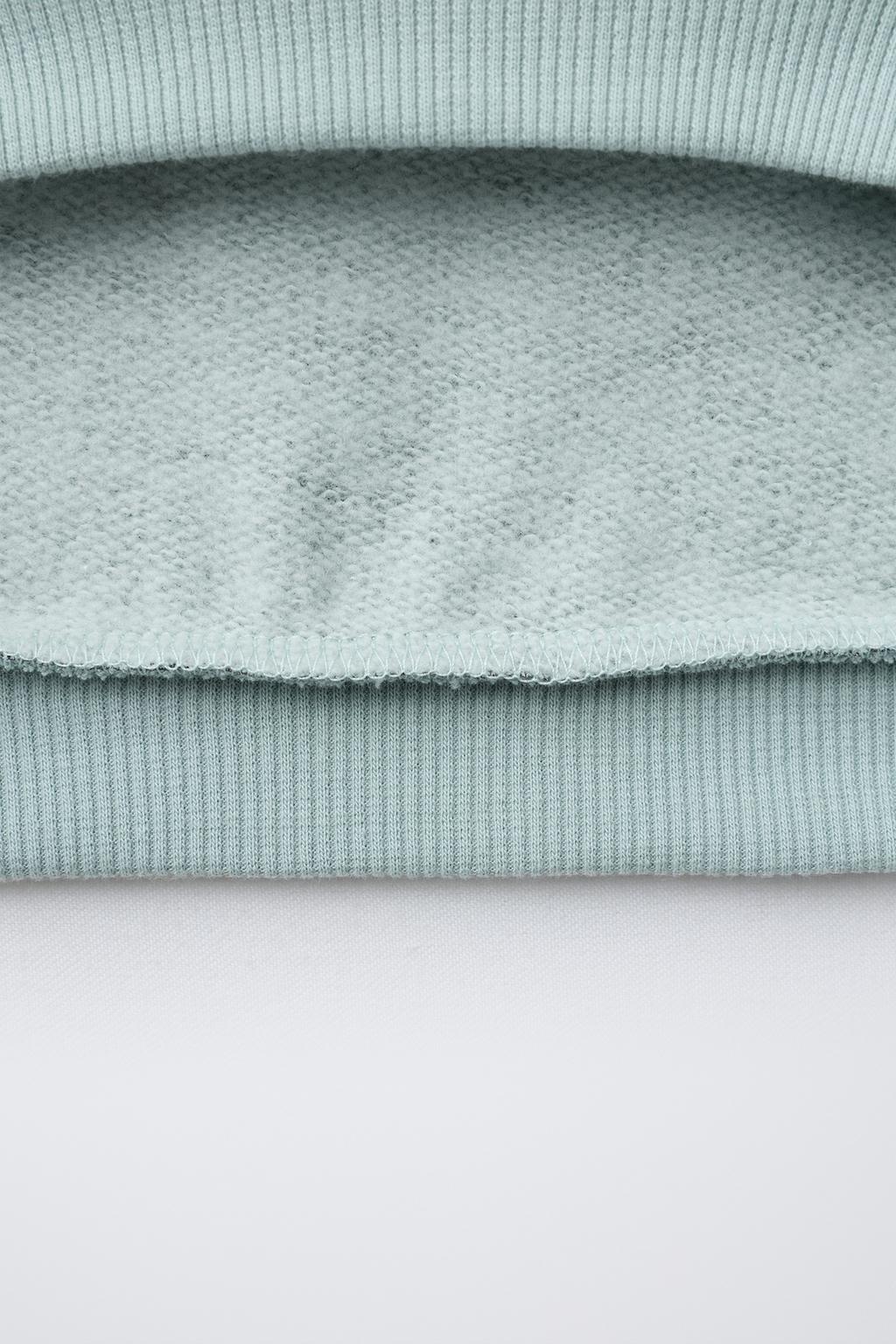 ТОЛСТОВКА В ПОЛОСКУ