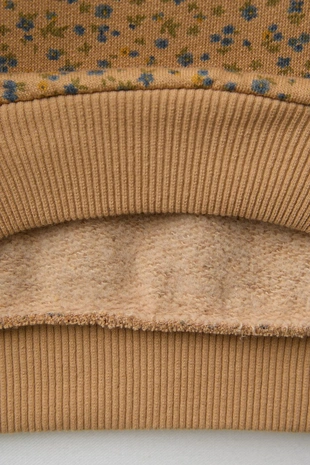 Толстовка с цветочным принтом и кружевным карманом