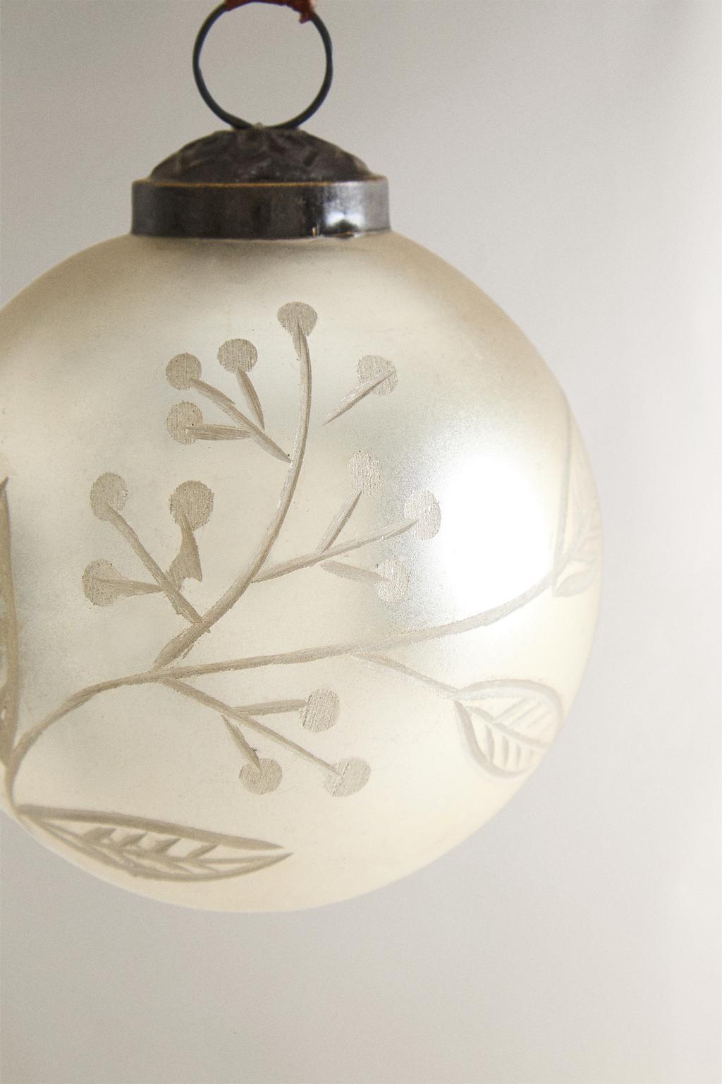 Рождественская игрушка для елки matte leaf bauble