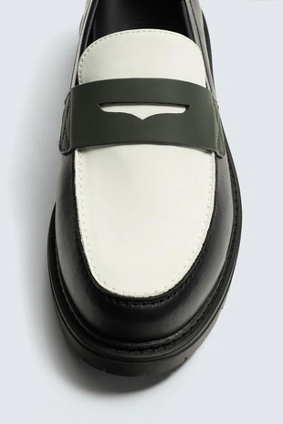 Green | 2670/620/500 - Zara Лоферы с планкой