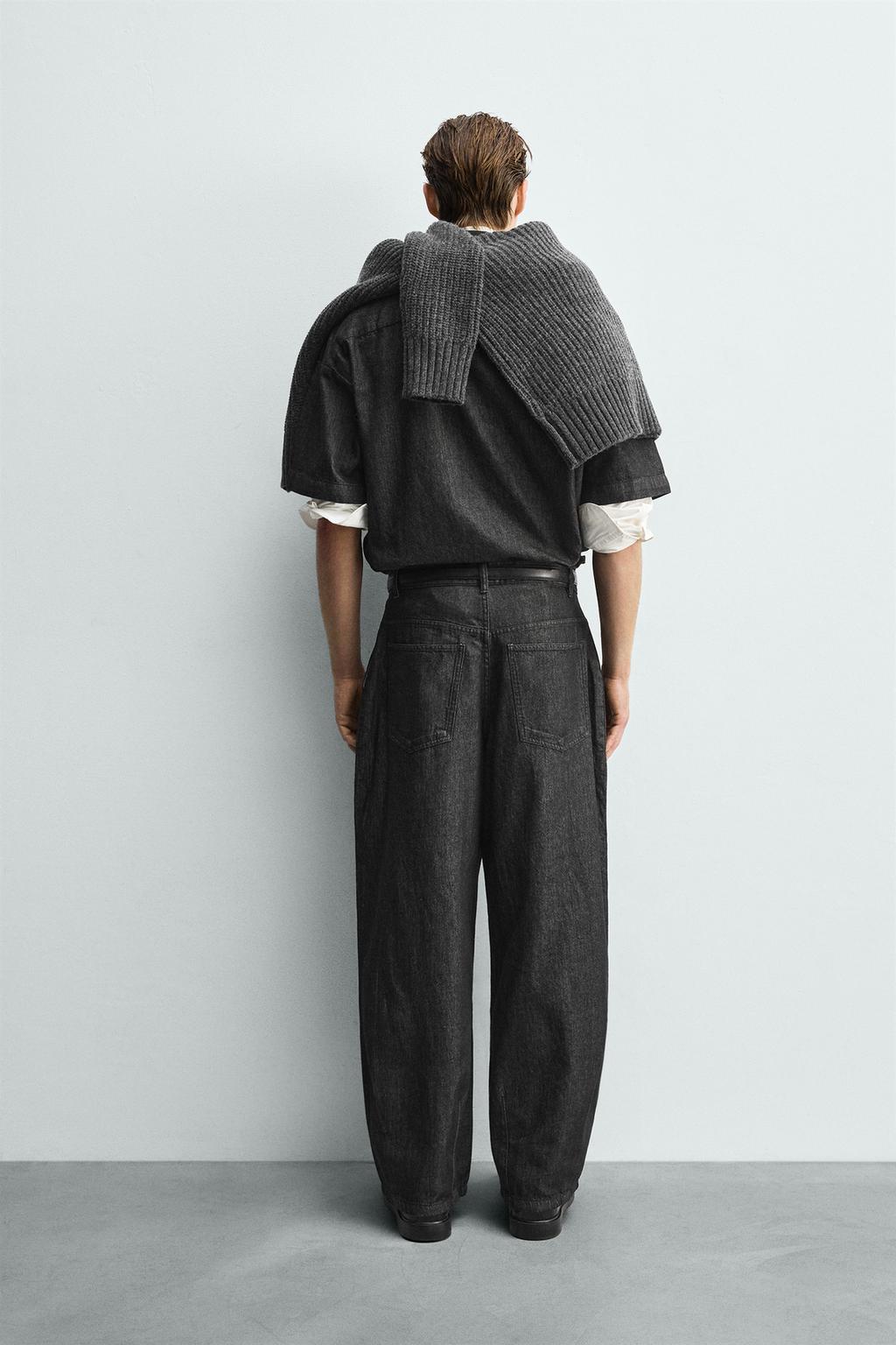 Джинсы с легкими складками