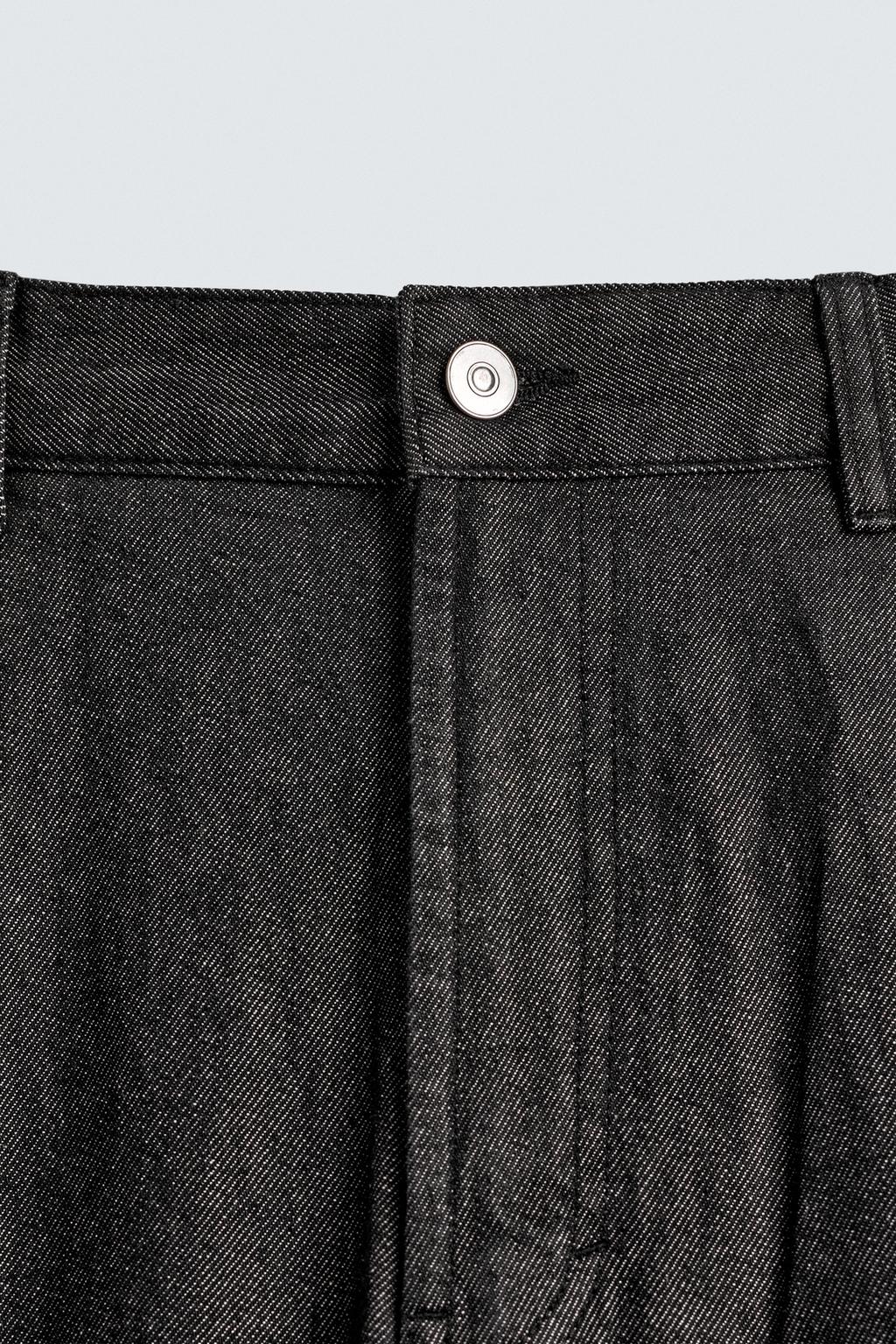 Джинсы с легкими складками