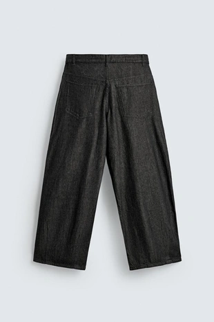 Джинсы с легкими складками- Заказать в России