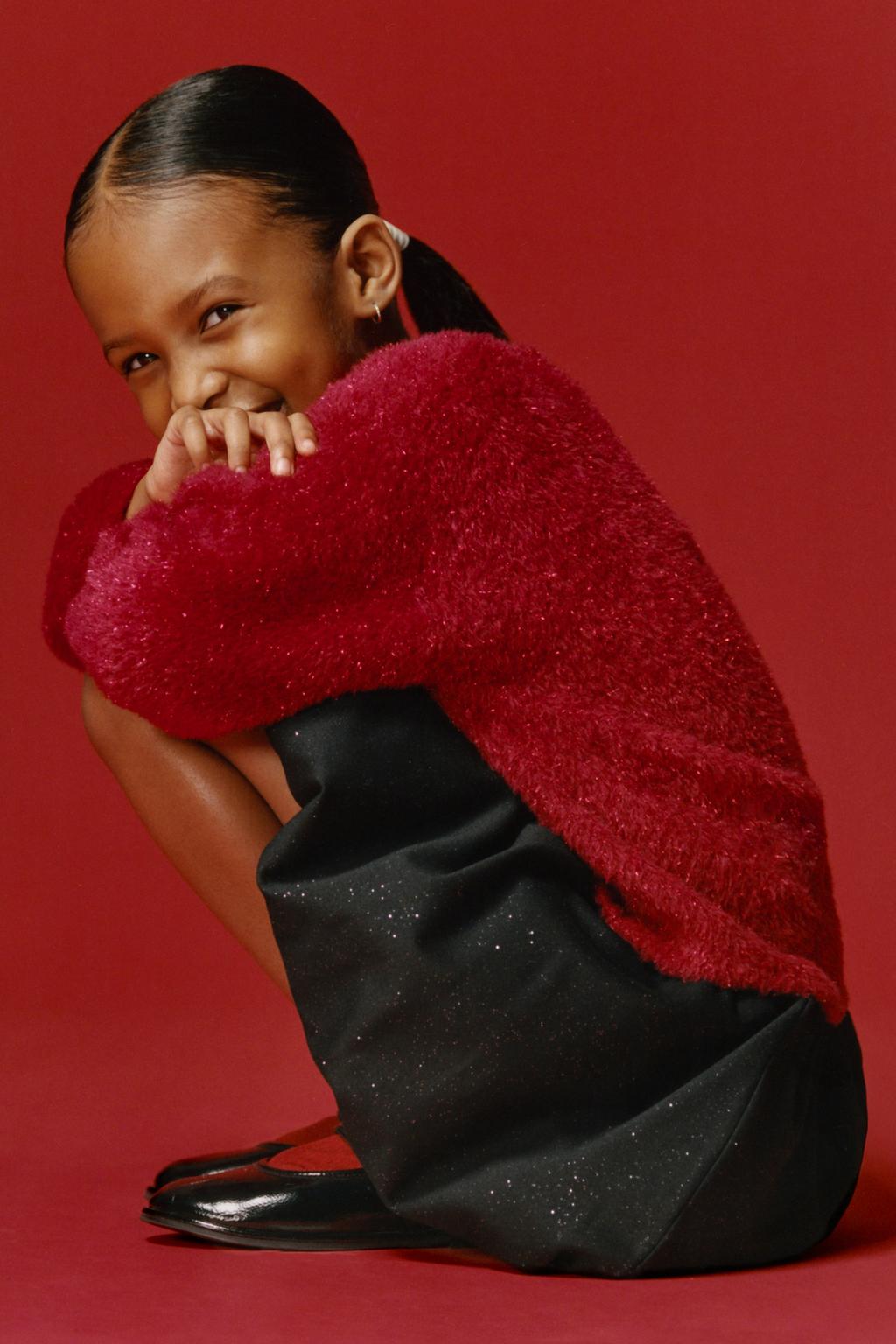 СВИТЕР ИЗ ВОРСИСТОГО ТРИКОТАЖА С БЛЁСТКАМИ