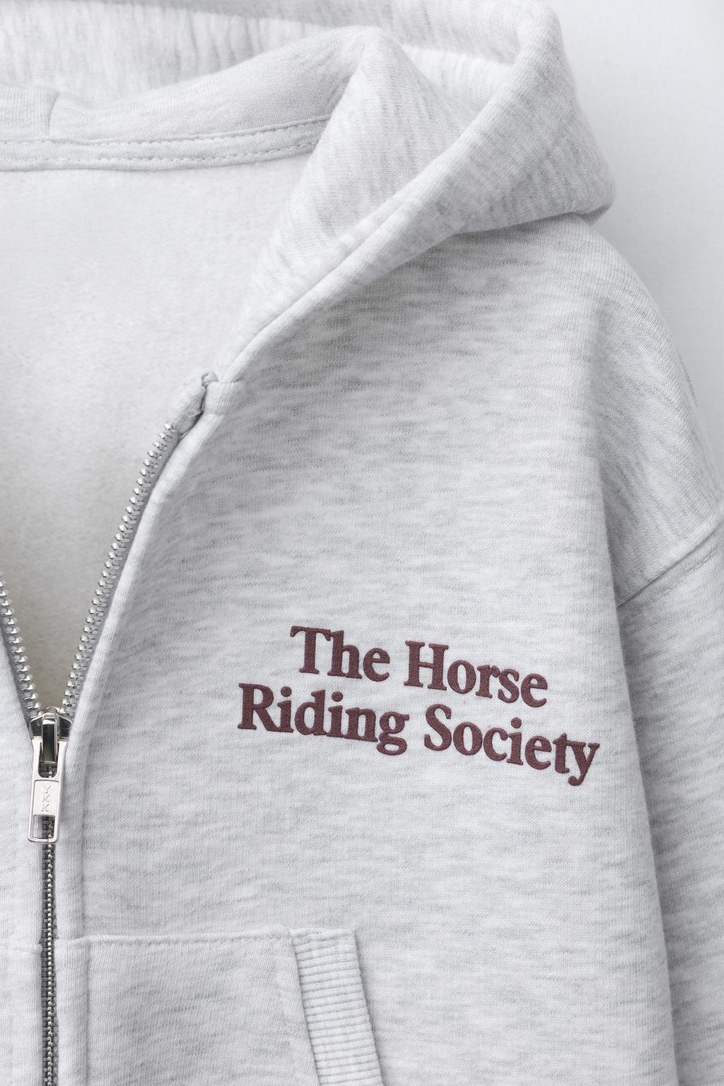 ТОЛСТОВКА НА МОЛНИИ С НАДПИСЬЮ