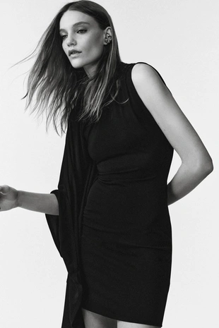 Купить Zara Платье с асимметричным рукавом LIMITED EDITION