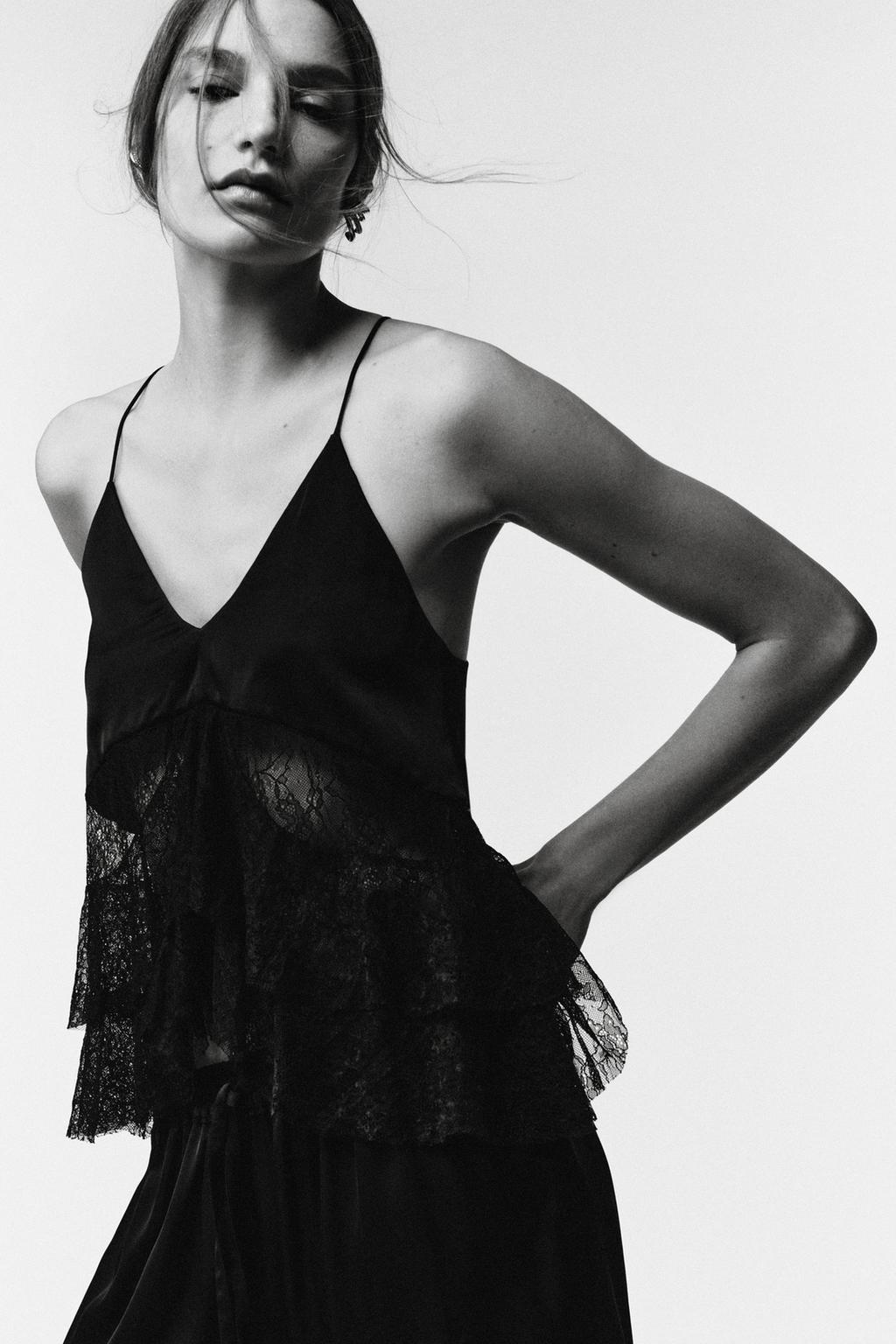 КОМБИНИРОВАННЫЙ ТОП С КРУЖЕВОМ LIMITED EDITION