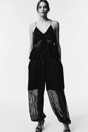 Black | 9116/876/800 - Zara Комбинированный топ с кружевом LIMITED EDITION