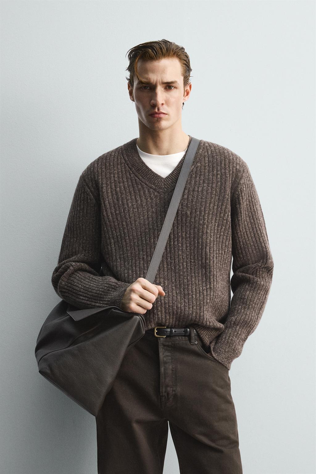 ДЖЕМПЕР В РУБЧИК С V-ОБРАЗНЫМ ВЫРЕЗОМ — LIMITED EDITION