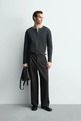 Футболка с воротником на пуговицах — LIMITED EDITION