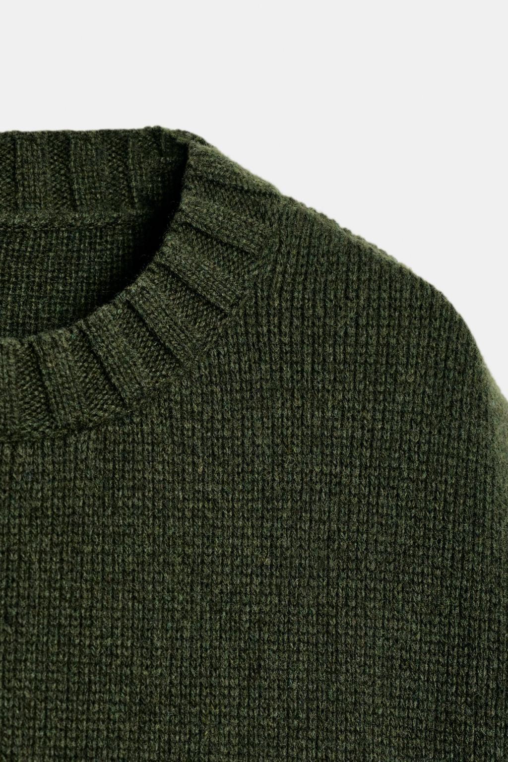 ЖИЛЕТ ОВЕРСАЙЗ ИЗ ШЕРСТИ С АСИММЕТРИЧНЫМ НИЗОМ