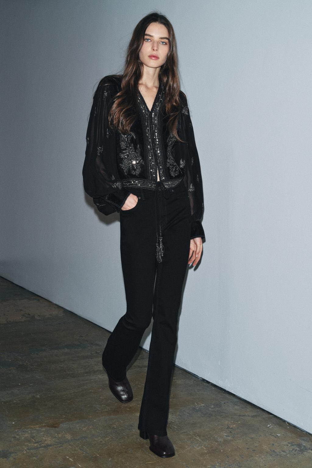 УКОРОЧЕННАЯ КУРТКА С ВЫШИВКОЙ — ZW COLLECTION LIMITED EDITION