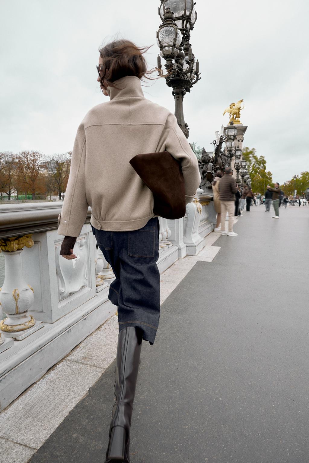 БОМБЕР ИЗ ШЕРСТИ С ВЫСОКИМ ВОРОТНИКОМ