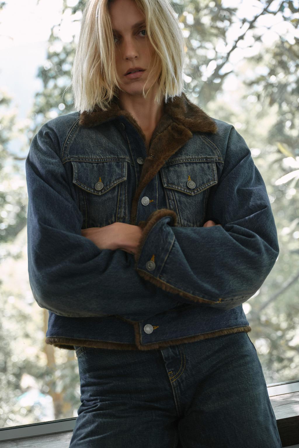 ДЖИНСОВАЯ КУРТКА С ИСКУССТВЕННЫМ МЕХОМ — ZW COLLECTION